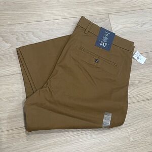GAP Men's Tan Chinos